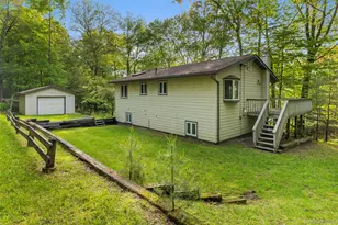 16 Fairway Dr, Highland Lake, NY 12743 - Photo 7