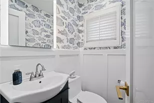 106 Anchorage Dr, West Islip, NY 11795 - Photo 17