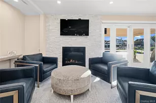 106 Anchorage Dr, West Islip, NY 11795 - Photo 23