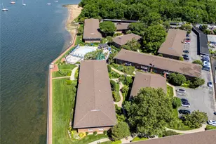 1 Toms Point Ln, Port Washington, NY 11050 - Photo 17