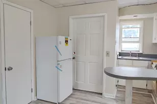 12 Main St, Highland, NY 12528 - Photo 9