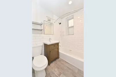 2370 26th Street #3 Family, Astoria, NY 11105 - Photo 17