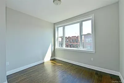 2370 26th Street #3 Family, Astoria, NY 11105 - Photo 9