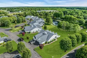 1 Summerfield Ln S, Aquebogue, NY 11901 - Photo 19