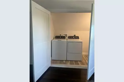 34 Dewey Street, Huntington, NY 11743 - Photo 21