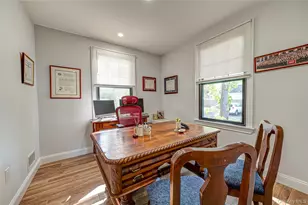 34 Dewey St, Huntington, NY 11743 - Photo 15