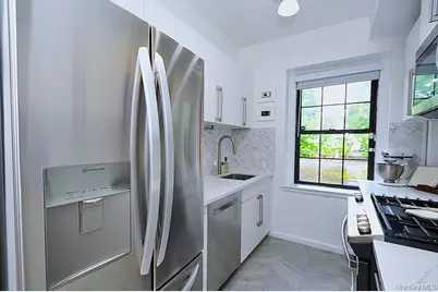 192 Garth Road #TP, Scarsdale, NY 10583 - Photo 15