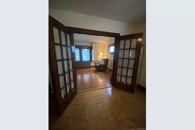 78 E Lincoln Avenue, Valley Stream, NY 11580 - Photo 5