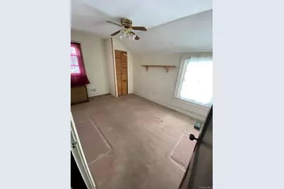 78 E Lincoln Avenue, Valley Stream, NY 11580 - Photo 19