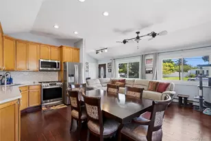 1084 Hyman Ave, Bay Shore, NY 11706 - Photo 13