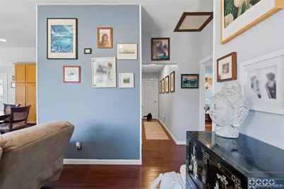 1084 Hyman Avenue, Bay Shore, NY 11706 - Photo 7