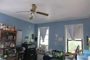 40-05 Ithaca St, Elmhurst, NY 11373 - Photo 11
