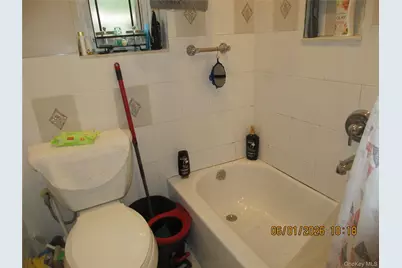 40-05 Ithaca Street #4M, Elmhurst, NY 11373 - Photo 13