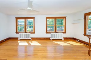 3 Memorial Ave, Pawling, NY 12564 - Photo 9