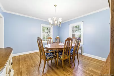 60 Atkinson Road, Rockville Centre, NY 11570 - Photo 7