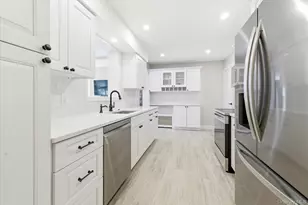 60 Atkinson Rd, Rockville Centre, NY 11570 - Photo 9