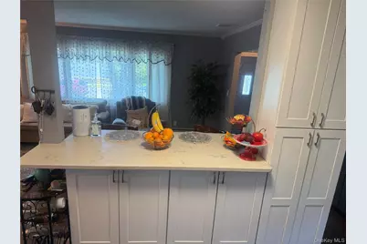 784 S Ocean Avenue, Freeport, NY 11520 - Photo 9