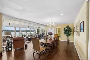 47 Laurel Cove Rd, Syosset, NY 11771 - Photo 11