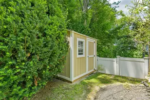 3 Walnut Pl, Huntington, NY 11743 - Photo 27