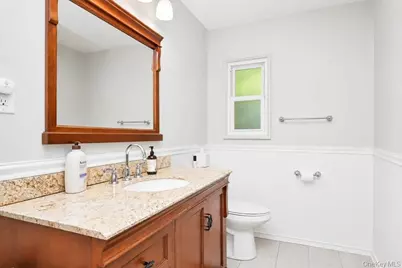 7 Tudor Place, Hartsdale, NY 10530 - Photo 11
