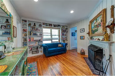253 Melbury Road, Babylon, NY 11702 - Photo 15