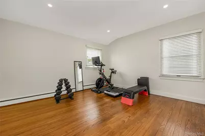 17 Lewis Circle, Babylon, NY 11702 - Photo 17