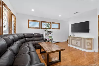 162-11 12th Road, Whitestone, NY 11357 - Photo 19