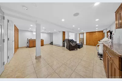 162-11 12th Road, Whitestone, NY 11357 - Photo 31