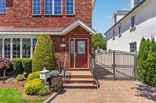 162-11 12th Rd, Whitestone, NY 11357 - Photo 3