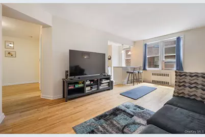 35-50 75th Street #3C, Jackson Heights, NY 11372 - Photo 3