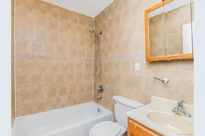 1987 Cruger Avenue, Bronx, NY 10462 - Photo 5