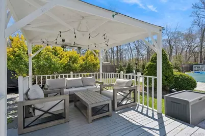 94 E Bay Avenue, Hampton Bays, NY 11946 - Photo 13