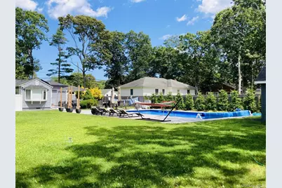 94 E Bay Avenue, Hampton Bays, NY 11946 - Photo 15