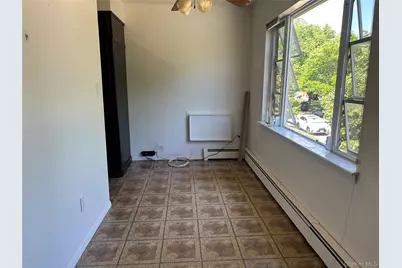 77-24 252nd Street #2nd Floor, Bellerose, NY 11426 - Photo 5