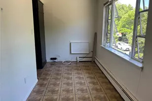 77-24 252nd St, Bellerose, NY 11426 - Photo 5