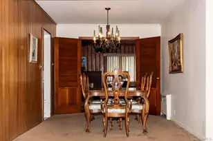 32 Sycamore Rd, Valley Stream, NY 11581 - Photo 7