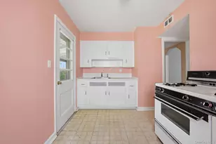 1734 Bernard St, Merrick, NY 11566 - Photo 19