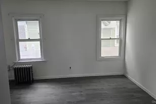 104-49 209th St, Queens Village, NY 11429 - Photo 9