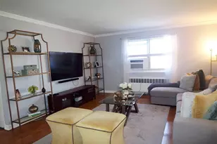 8 Cascade Terrace, Yonkers, NY 10703 - Photo 9