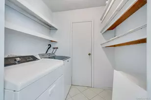 9 Quincy Ln, Smithtown, NY 11787 - Photo 33