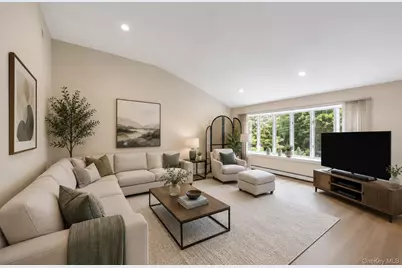 9 Quincy Lane, Smithtown, NY 11787 - Photo 7