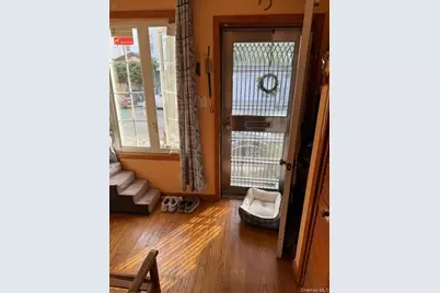9109 139th Street, Jamaica, NY 11435 - Photo 3