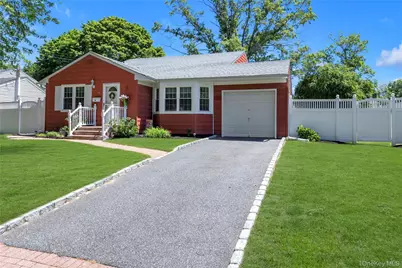 107 1st Avenue, Kings Park, NY 11754 - Photo 19