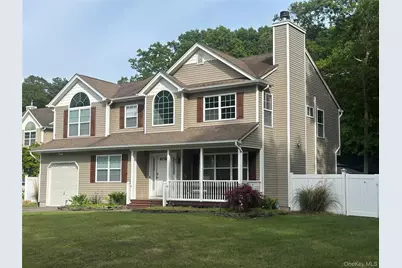 18 Mill Lane, Medford, NY 11763 - Photo 1