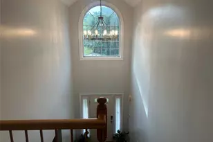 18 Mill Ln, Medford, NY 11763 - Photo 11