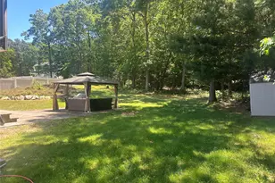 18 Mill Ln, Medford, NY 11763 - Photo 31