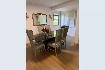 9 Fairview Avenue, Great Neck, NY 11023 - Photo 3