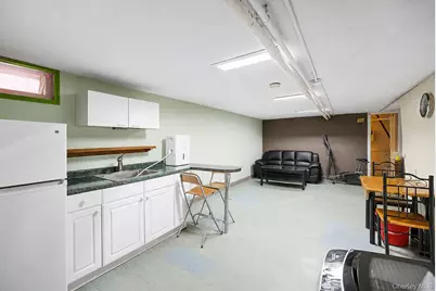 15911 65th Avenue, Fresh Meadows, NY 11365 - Photo 17