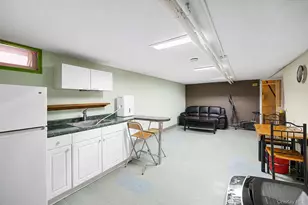159-11 65th Ave, Fresh Meadows, NY 11365 - Photo 17