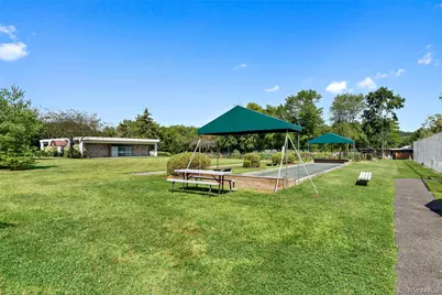 51 Jefferson Oval #E, Yorktown Heights, NY 10598 - Photo 19